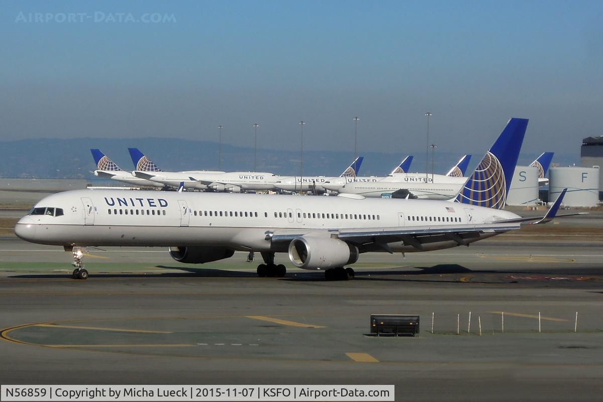 N56859, 2004 Boeing 757-324 C/N 32818, At San Francisco