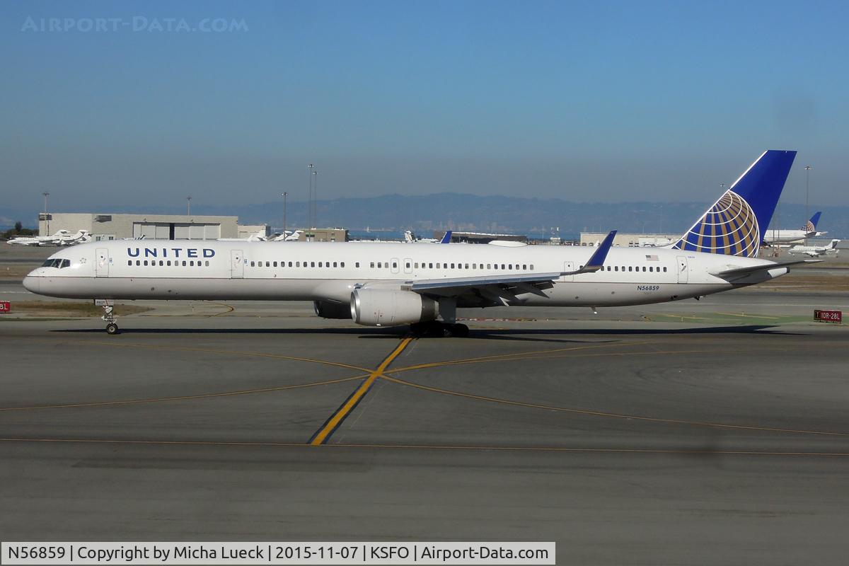 N56859, 2004 Boeing 757-324 C/N 32818, At San Francisco