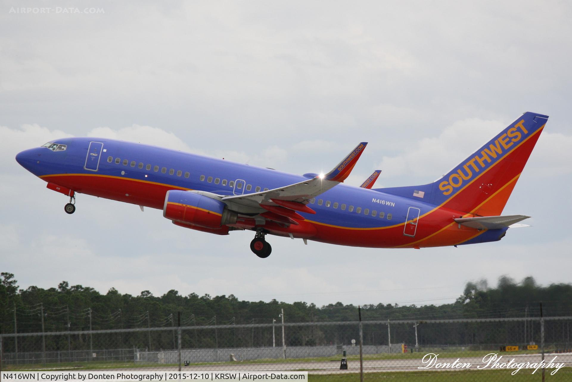 N416WN, 2001 Boeing 737-7H4 C/N 32453, Southwest Flight 1621 (N416WN) departs Southwest Florida International Airport enroute to Port Columbus International Airport