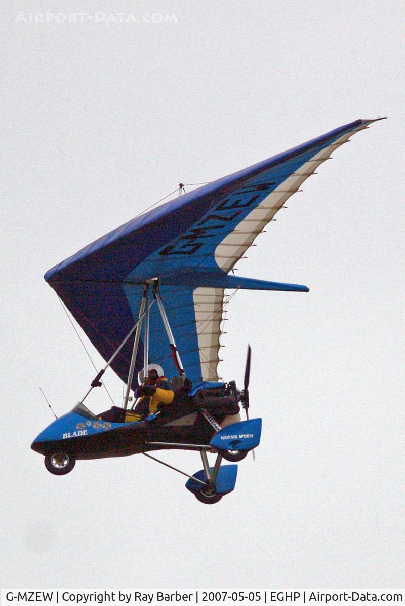 G-MZEW, 1997 Mainair Blade C/N 1105-0197-7-W908, Mainair Blade [1105-0197-7-W908] Popham~G 05/05/2007