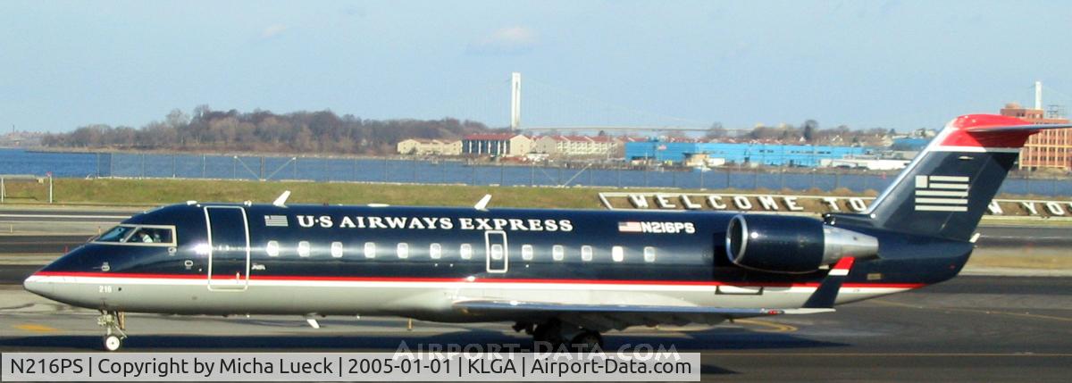 N216PS, 2003 Bombardier CRJ-200ER (CL-600-2B19) C/N 7882, At La Guardia