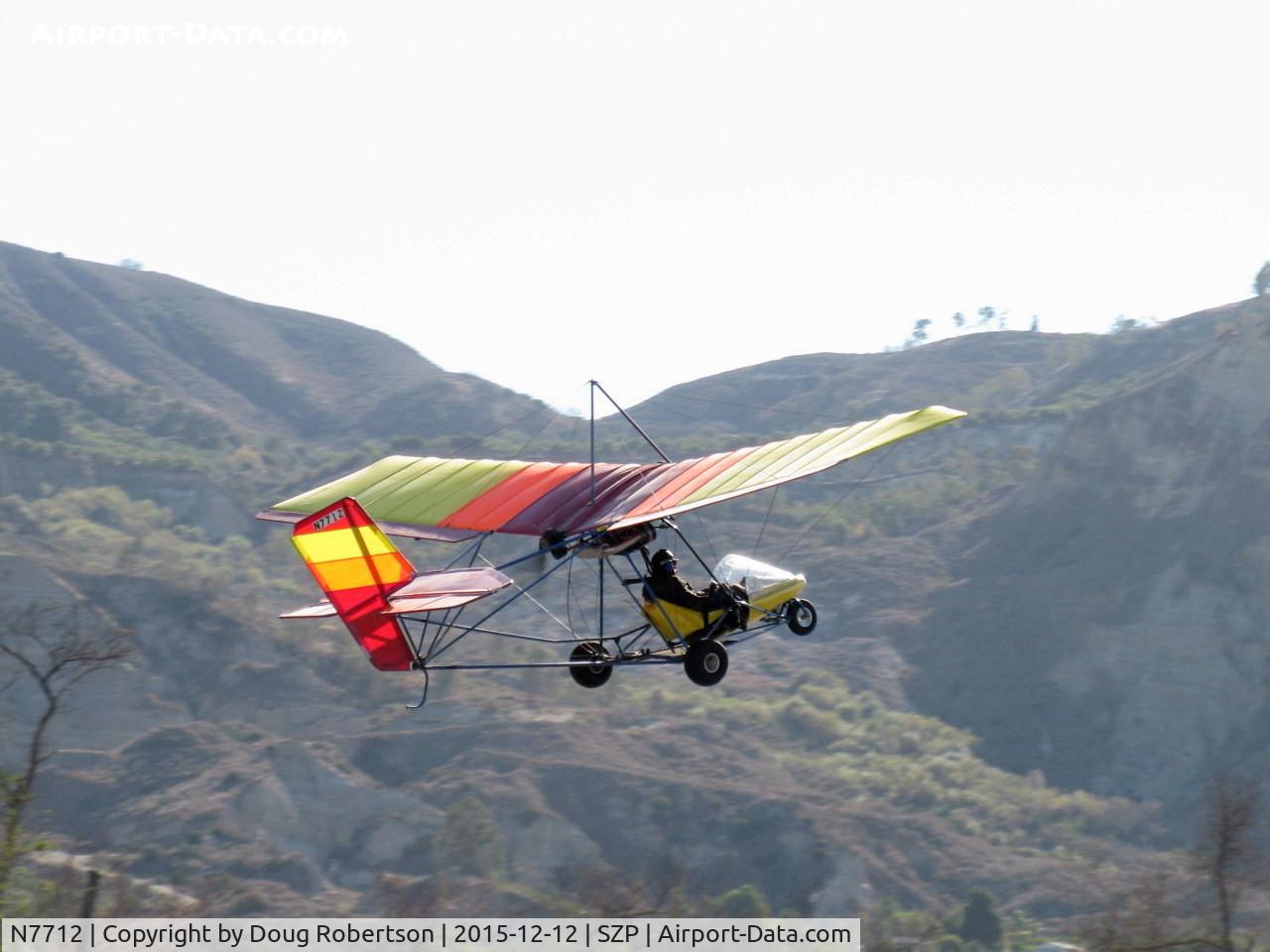 N7712, Quicksilver MXL Sport C/N 4606220, 2001 Quicksilver MXL SPORT, Rotax 503DCDI 52 Hp 2-stroke pusher, Experimental lightweight, takeoff climb Rwy 22