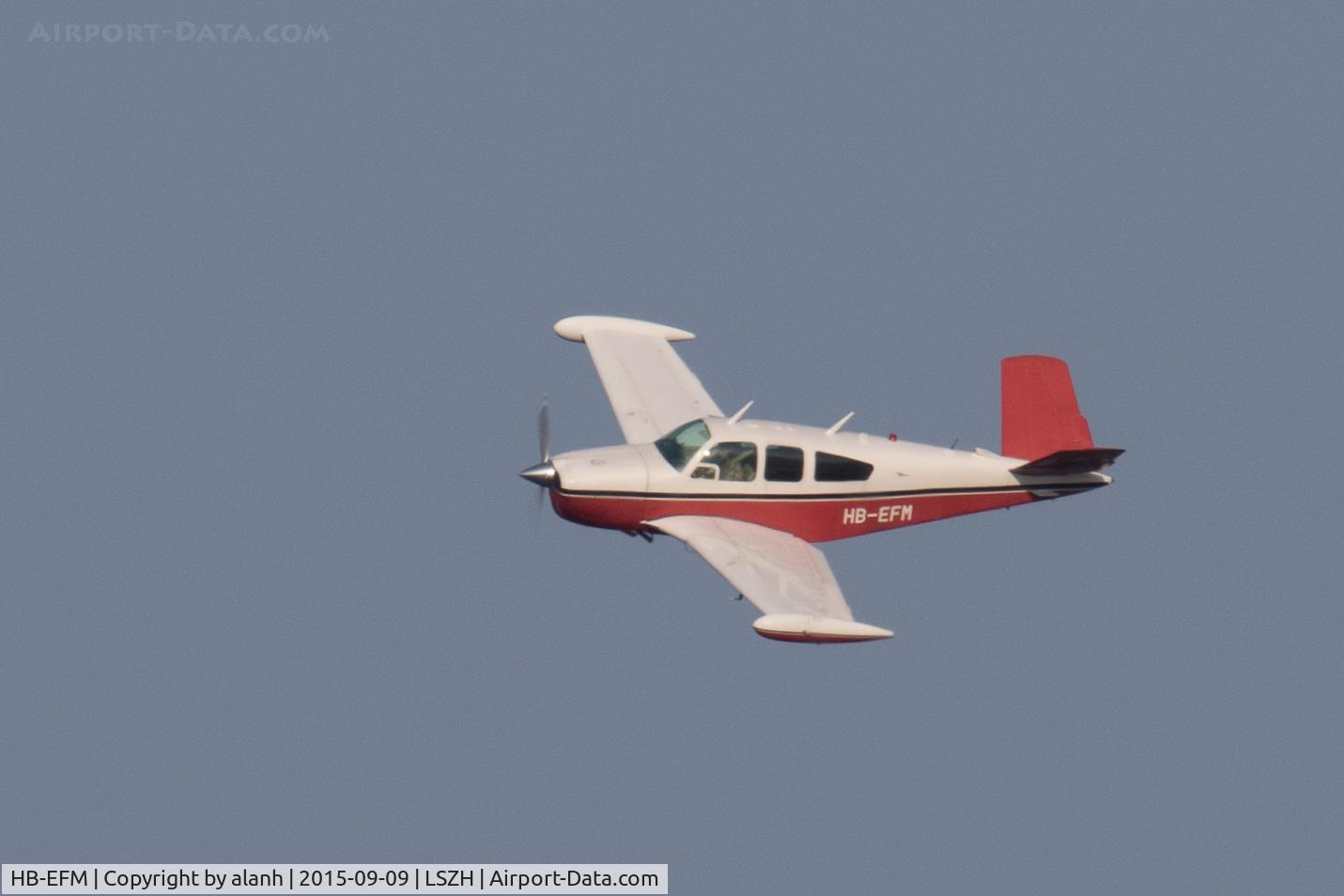 HB-EFM, 1967 Beech V35 Bonanza Bonanza C/N D-8414, In the circuit after departure