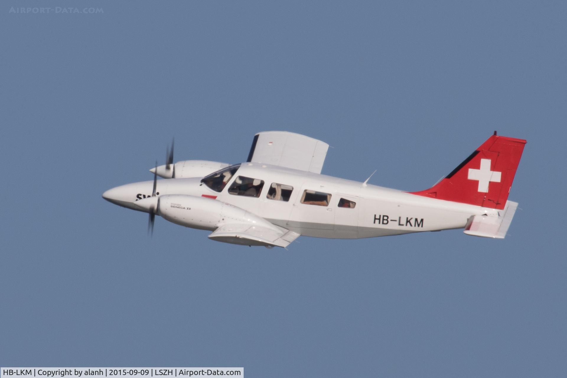 HB-LKM, 1979 Piper PA-34-200T C/N 34-7970106, Climbing out of Zurich