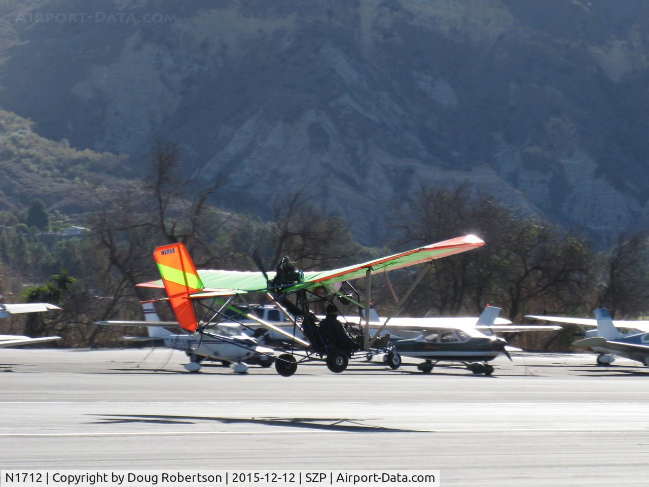 N1712, Quicksilver Sport IIS C/N 0071, 2005 Quicksilver SPORT IIS, Rotax 582DCDI 65 Hp liquid-cooled pusher, Experimental Lightweight class, takeoff climb Rwy 22