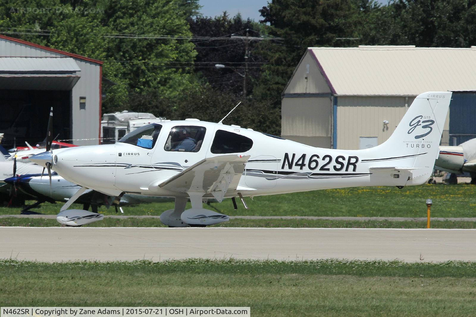 N462SR, 2007 Cirrus SR22 C/N 2495, 2015 - EAA AirVenture - Oshkosh Wisconsin.