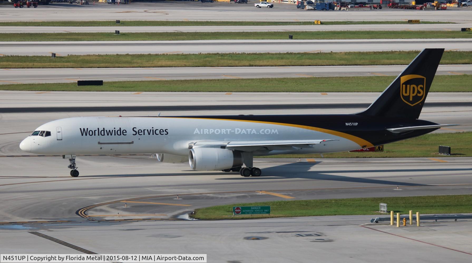 N451UP, 1995 Boeing 757-24APF C/N 27739, UPS 757