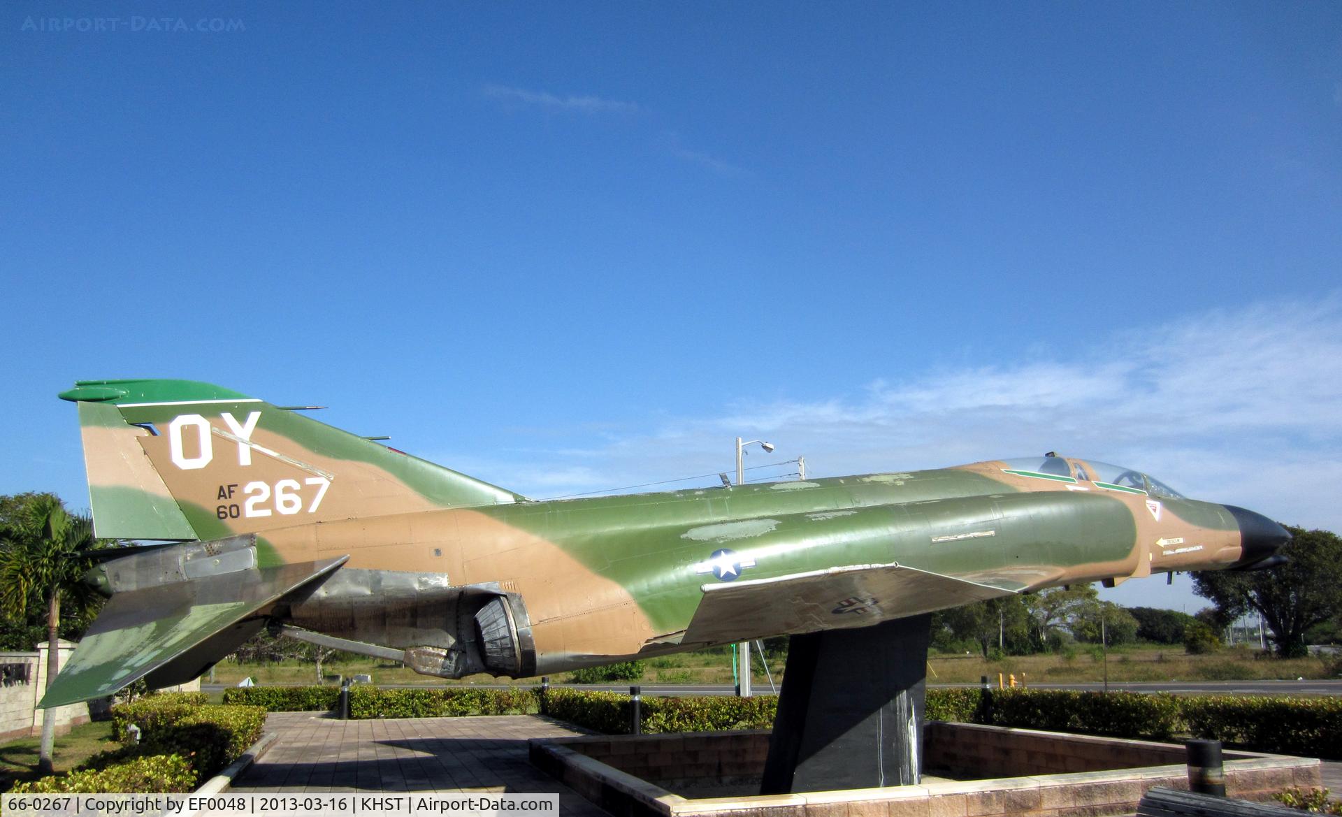 66-0267, 1966 McDonnell F-4D Phantom II C/N 1933, Homstead Florida USAF base Gate Guardian
