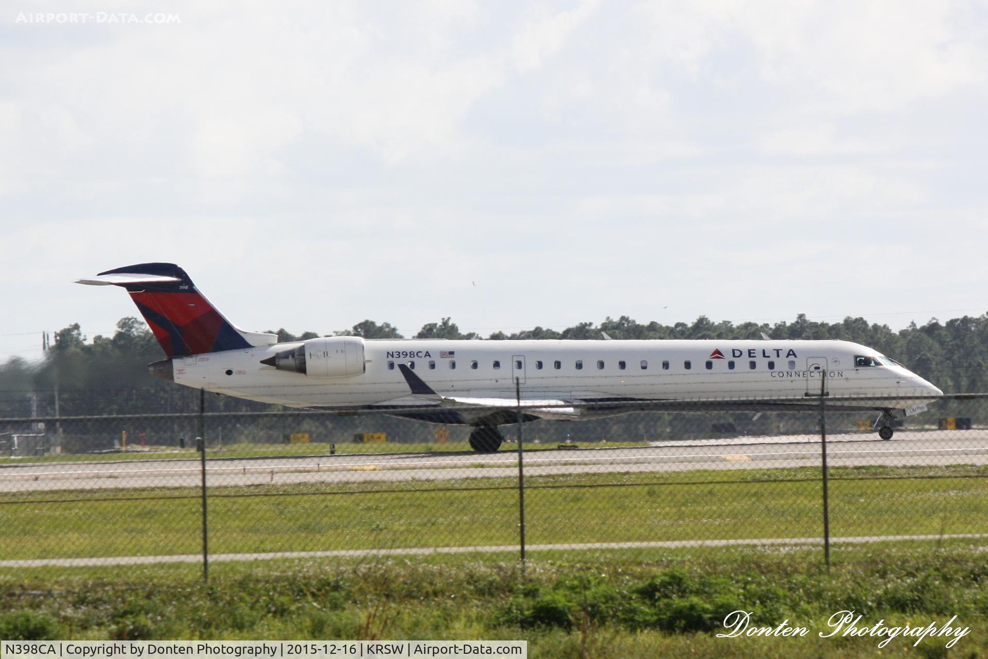 N398CA, 2003 Bombardier CRJ-700 (CL-600-2C10) Regional Jet C/N 10112, Delta Flight 5324 operated by ExpressJet (N398CA) departs Southwest Florida International Airport enroute to LaGuardia Airport