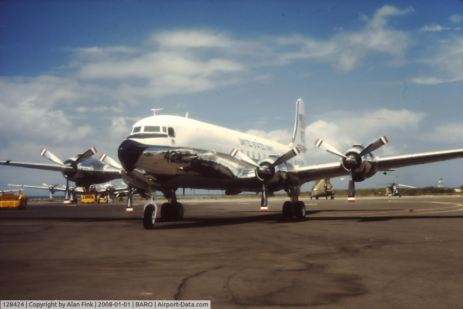 128424, 1951 Douglas VC-118B Liftmaster C/N 43207, 128424 circa 1976 at VR-21 NAS Barbers Point HI