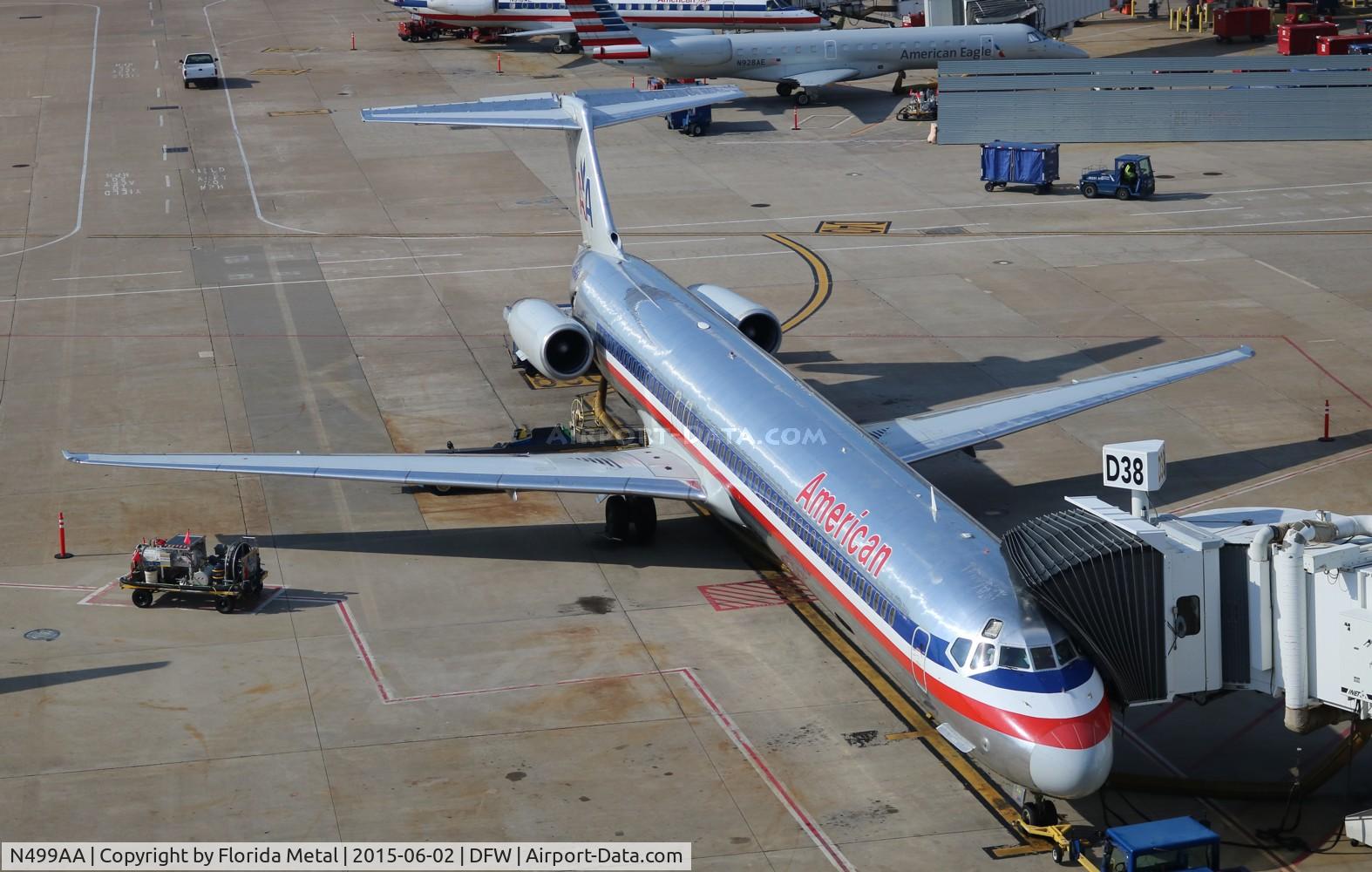 N499AA, 1989 McDonnell Douglas MD-82 (DC-9-82) C/N 49737, American