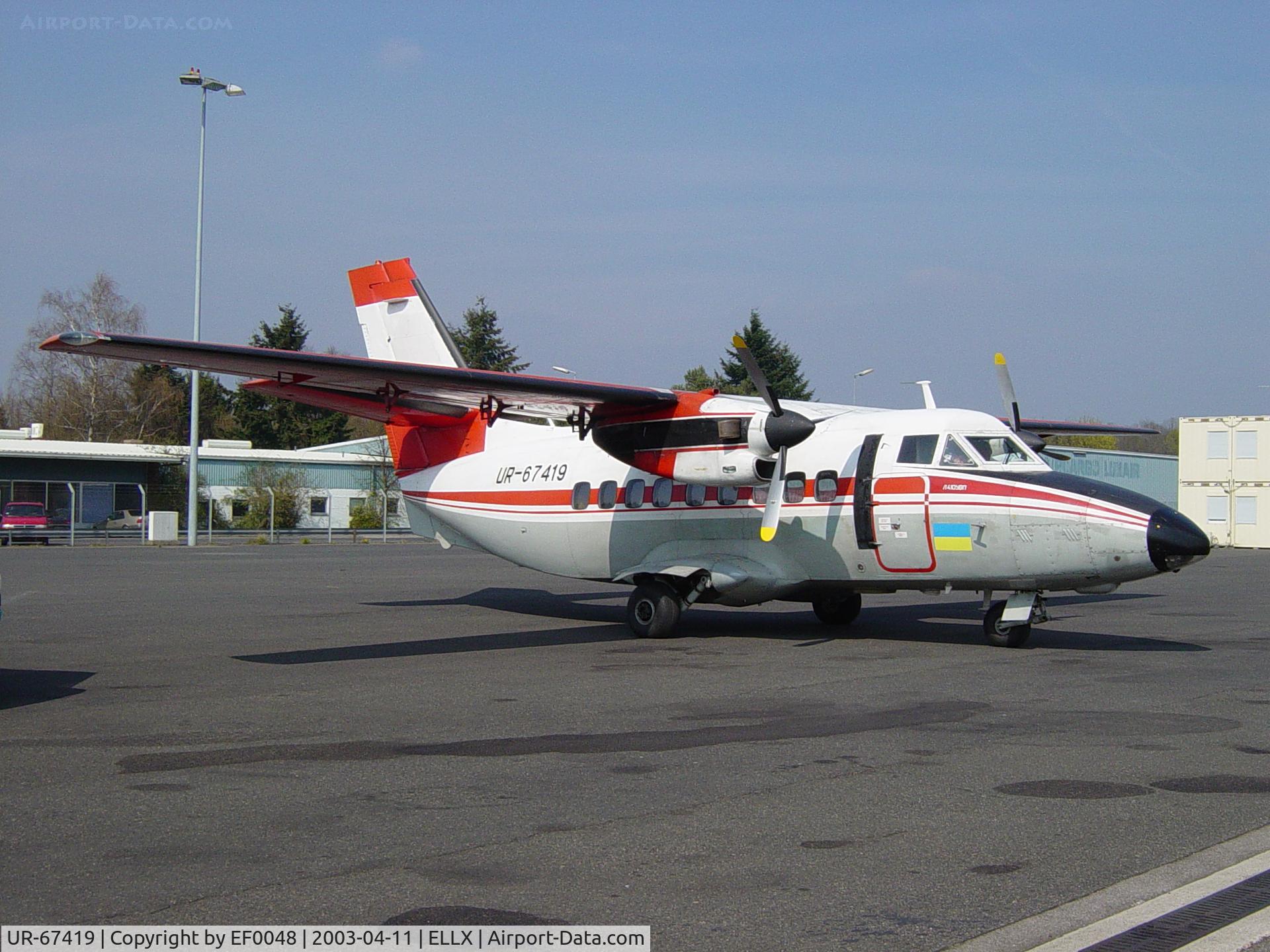 UR-67419, 1983 Let L-410UVP Turbolet C/N 831110, avia express