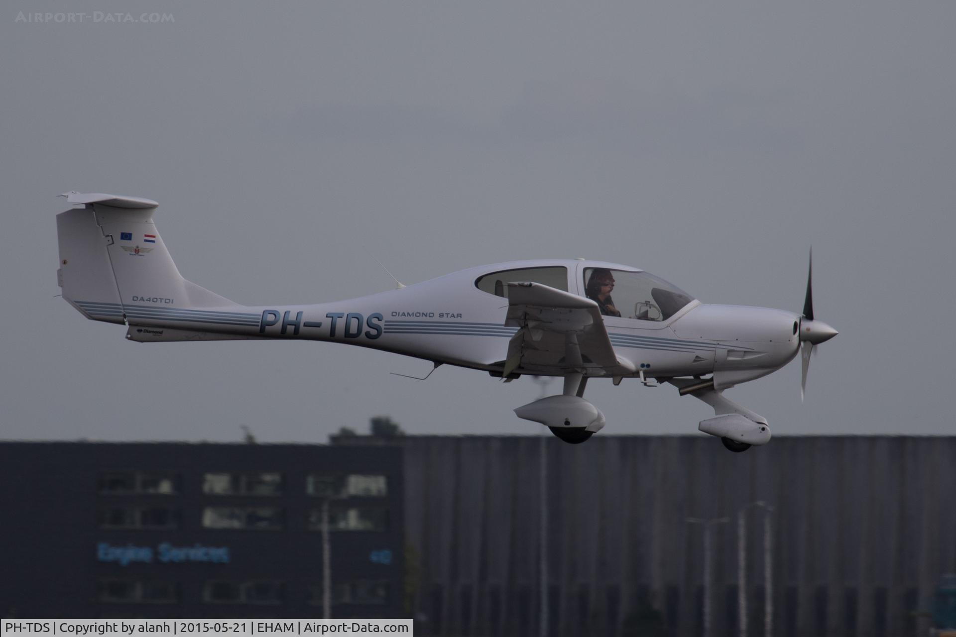 PH-TDS, 2006 Diamond DA-40D Diamond Star C/N D4.250, Finals
