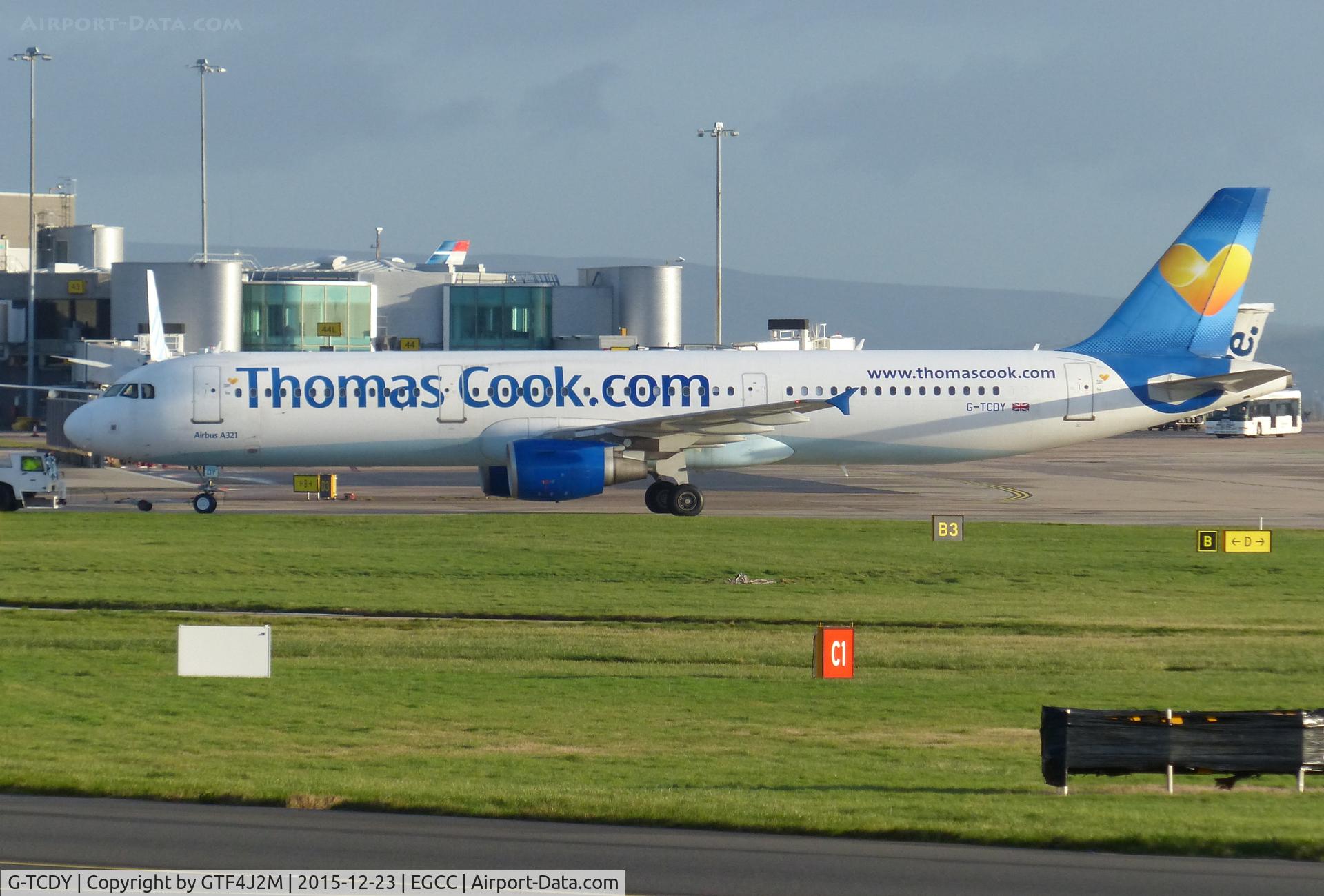 G-TCDY, 2002 Airbus A321-213 C/N 1881, G-TCDY at Manchester 23.12.15