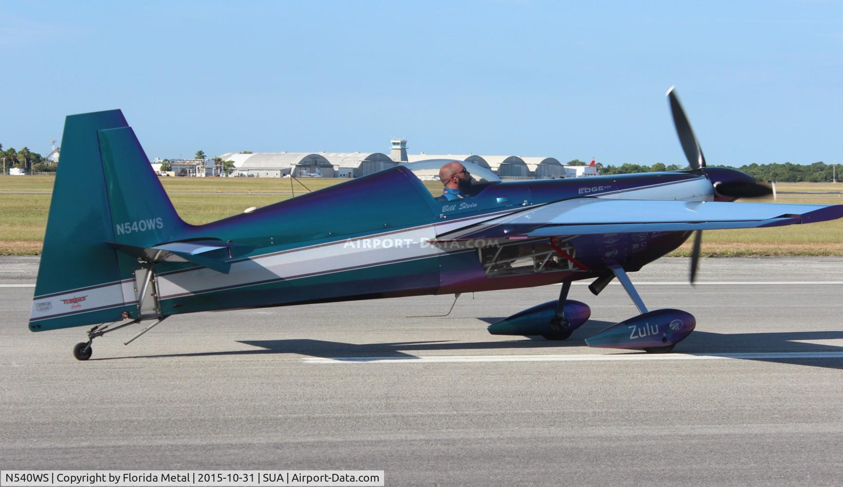 N540WS, 2002 Zivko Edge 540 C/N 0032, Edge 540