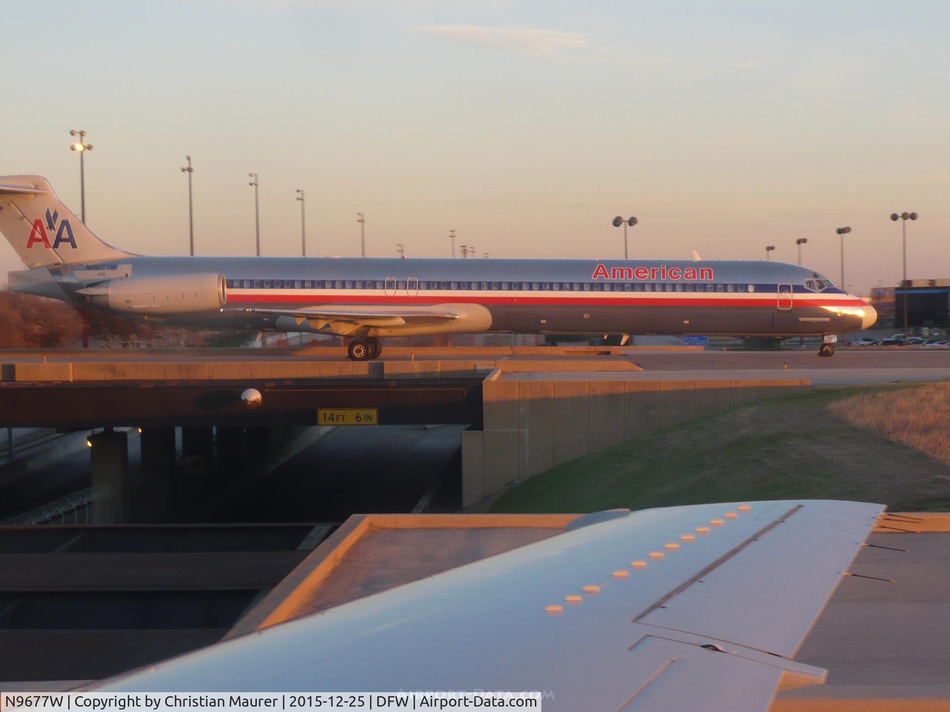 N9677W, 1999 McDonnell Douglas MD-83 (DC-9-83) C/N 53627, DC-9-83