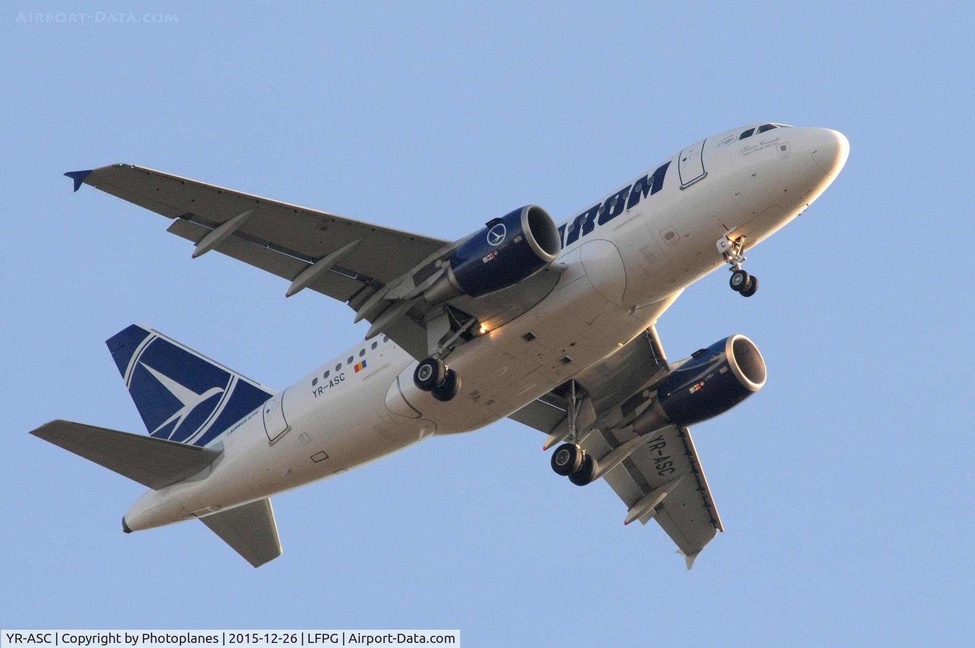 YR-ASC, 2007 Airbus A318-121 C/N 3220, Landing to CDG