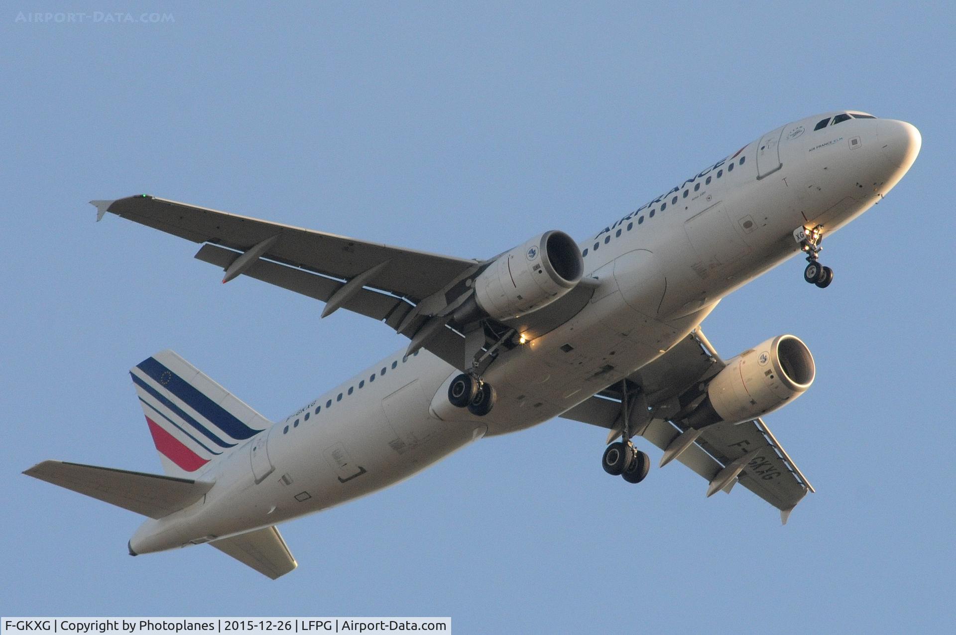 F-GKXG, 2002 Airbus A320-214 C/N 1894, Landing to cdg