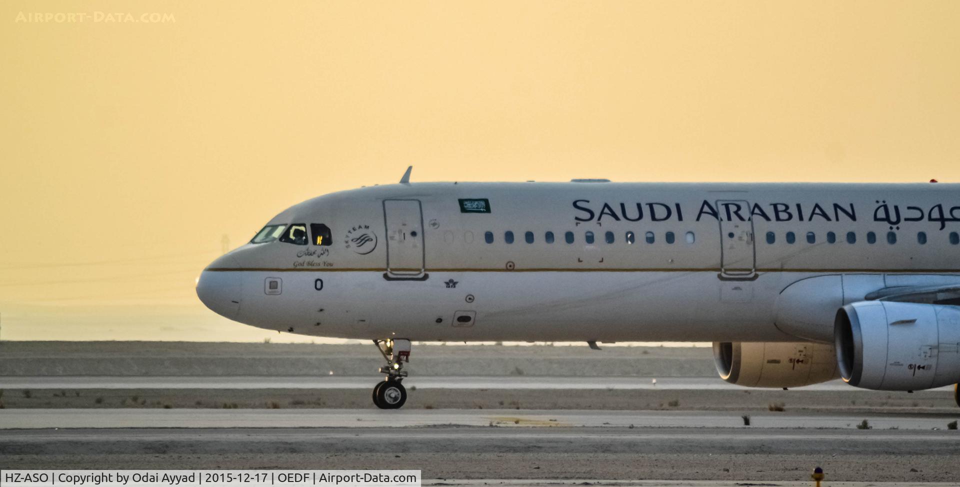 HZ-ASO, 2011 Airbus A321-211 C/N 4962, After Arrival to Dammam King Fahed Airport , Taxing in to gate