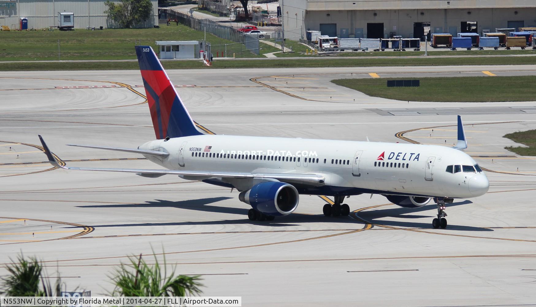 N553NW, 2001 Boeing 757-251 C/N 26500, Delta
