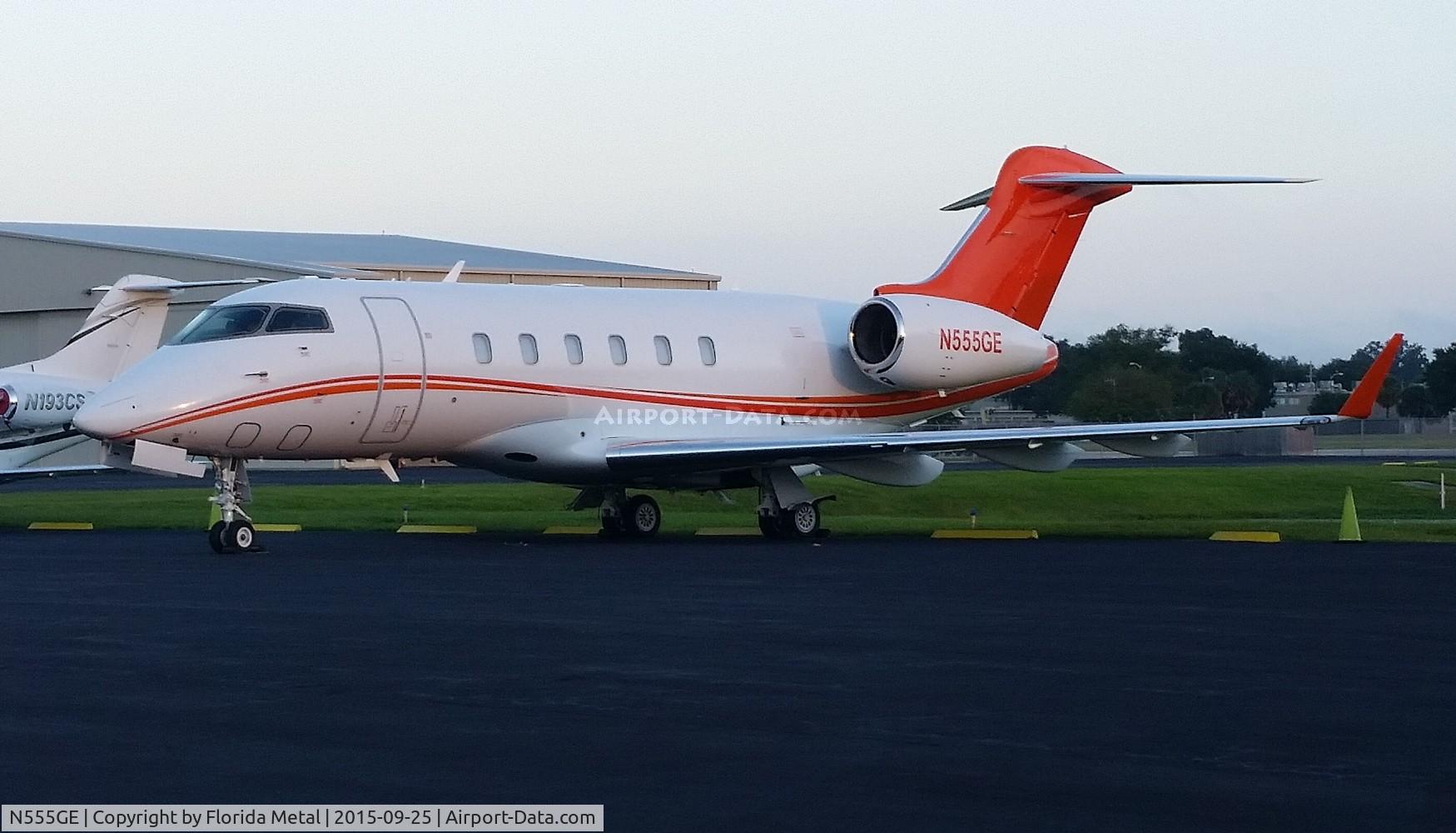 N555GE, 2004 Bombardier Challenger 300 (BD-100-1A10) C/N 20025, Challenger 300