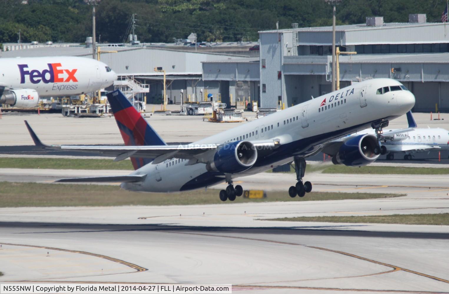 N555NW, 2002 Boeing 757-251 C/N 33391, Delta