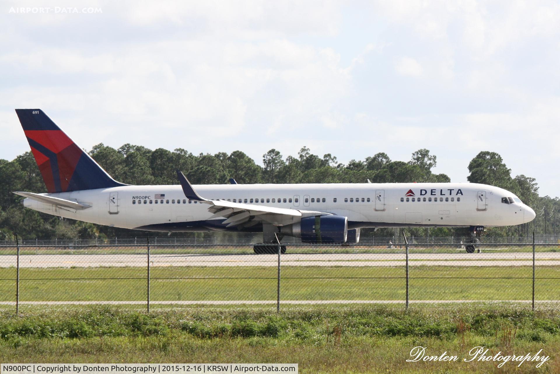 N900PC, 1997 Boeing 757-26D C/N 28446, Delta Flight 1516 (N900PC) arrives at Southwest Florida International Airport following flight from Detroit Metro-Wayne County Airport