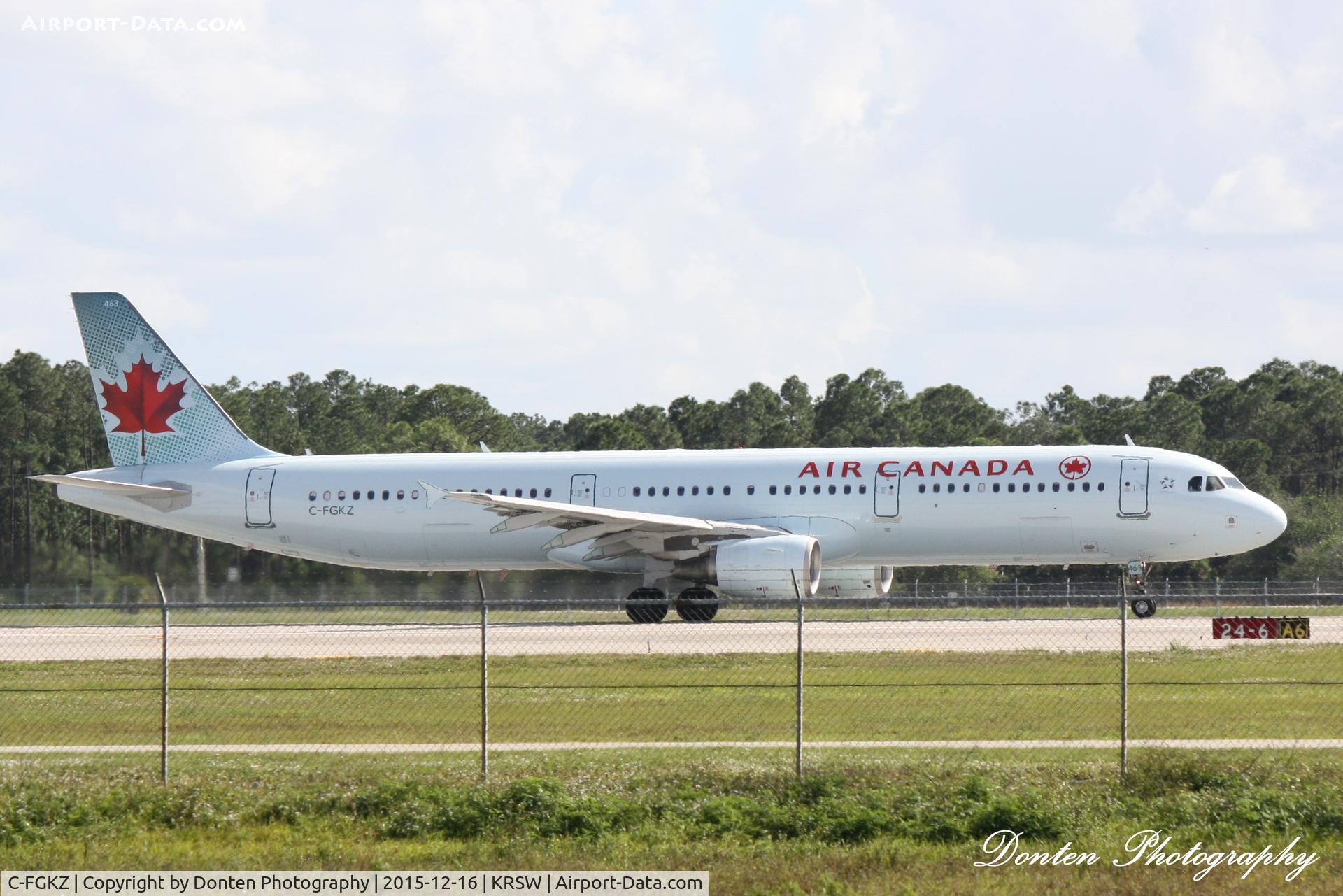 C-FGKZ, 2005 Canadair CRJ-200LR (CL-600-2B19) C/N 8047, Air Canada Flight 1235 (C-FGKZ) departs Southwest Florida International Airport enroute to Toronto-Pearson International Airport