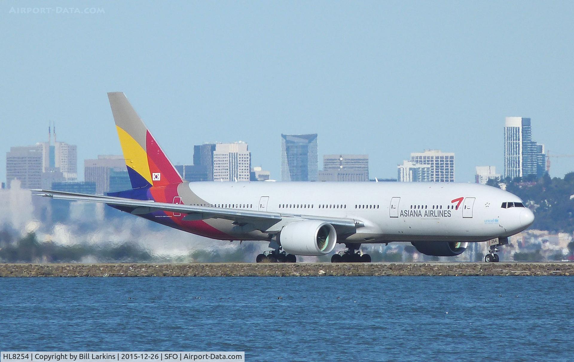 HL8254, 2012 Boeing 777-28E/ER C/N 40198, Leaving the Tereminal to get to the runway for takeoff at SFO.