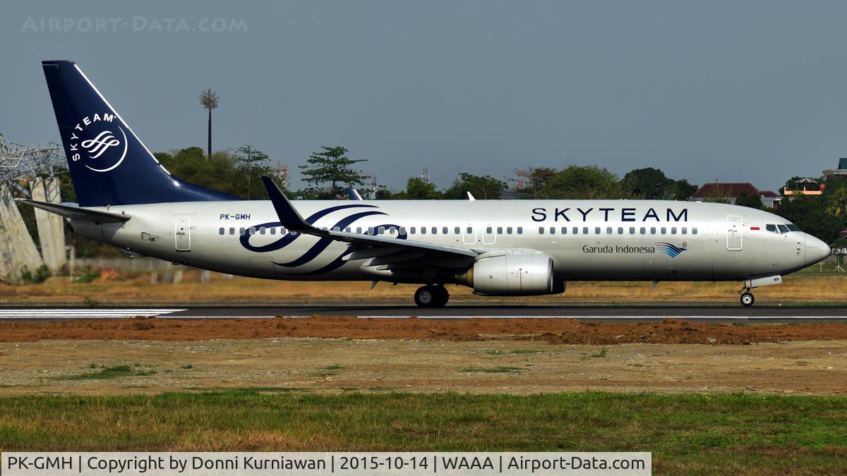 PK-GMH, 2010 Boeing 737-8U3 C/N 30142, Skyteam Livery