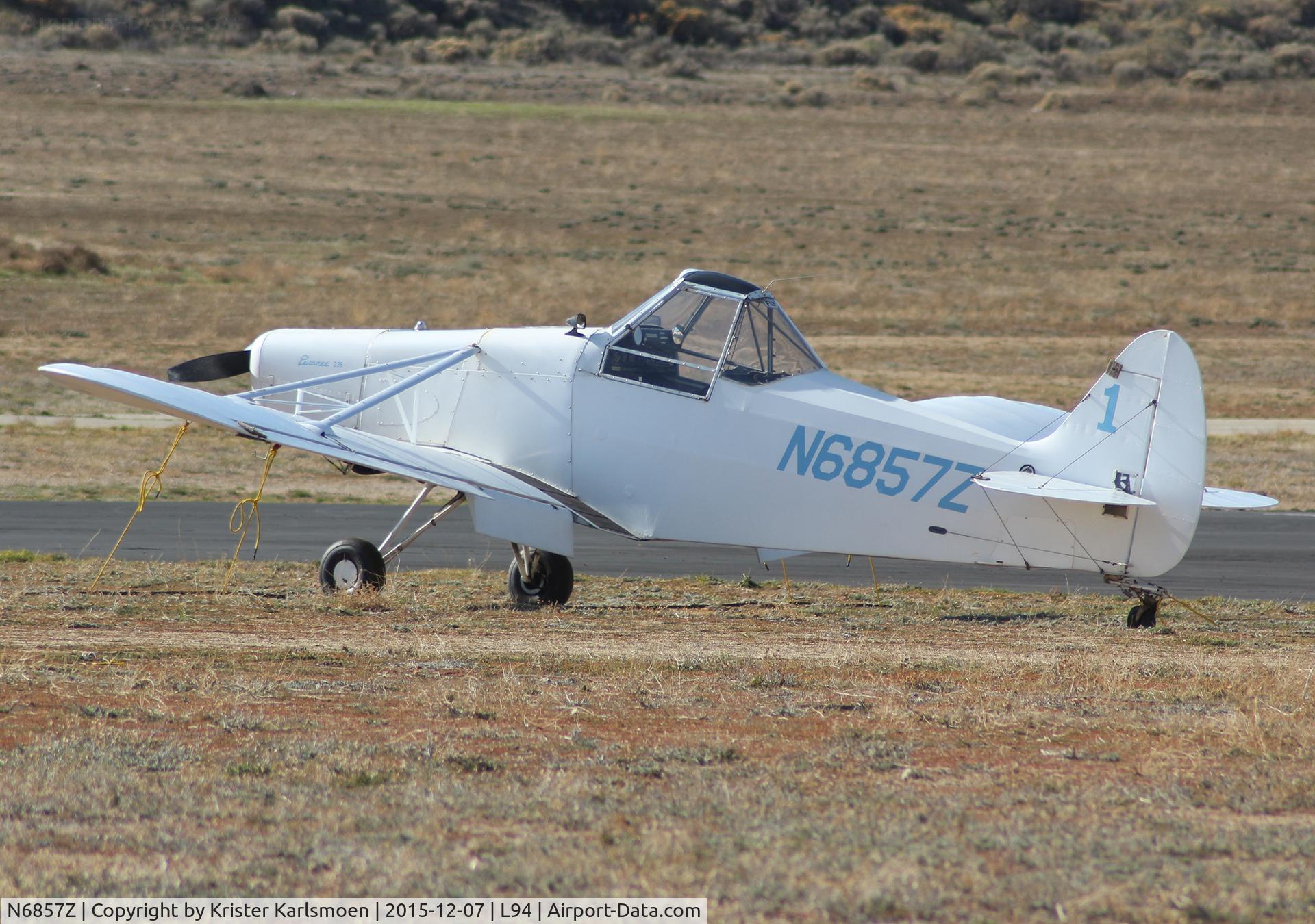 N6857Z, 1963 Piper PA-25-235 Pawnee C/N 25-2538, Towing aircraft.