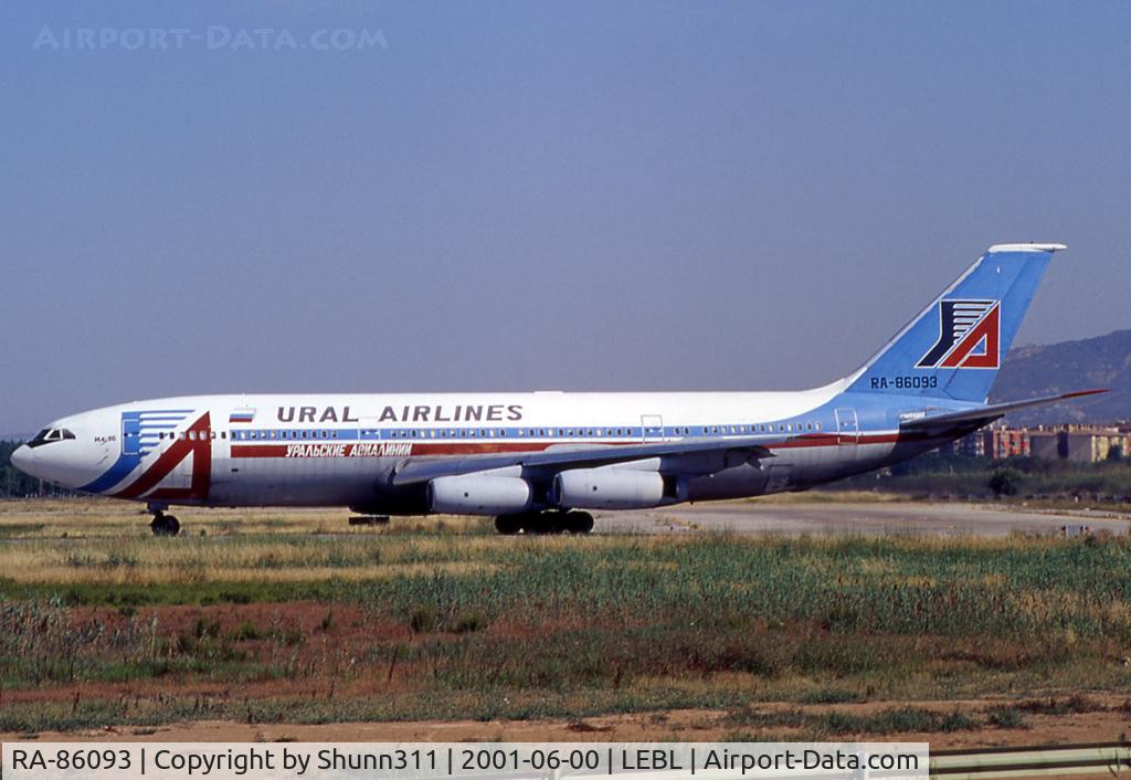 RA-86093, 1987 Ilyushin Il-86 C/N 51483207064, Ready for take off rwy 25