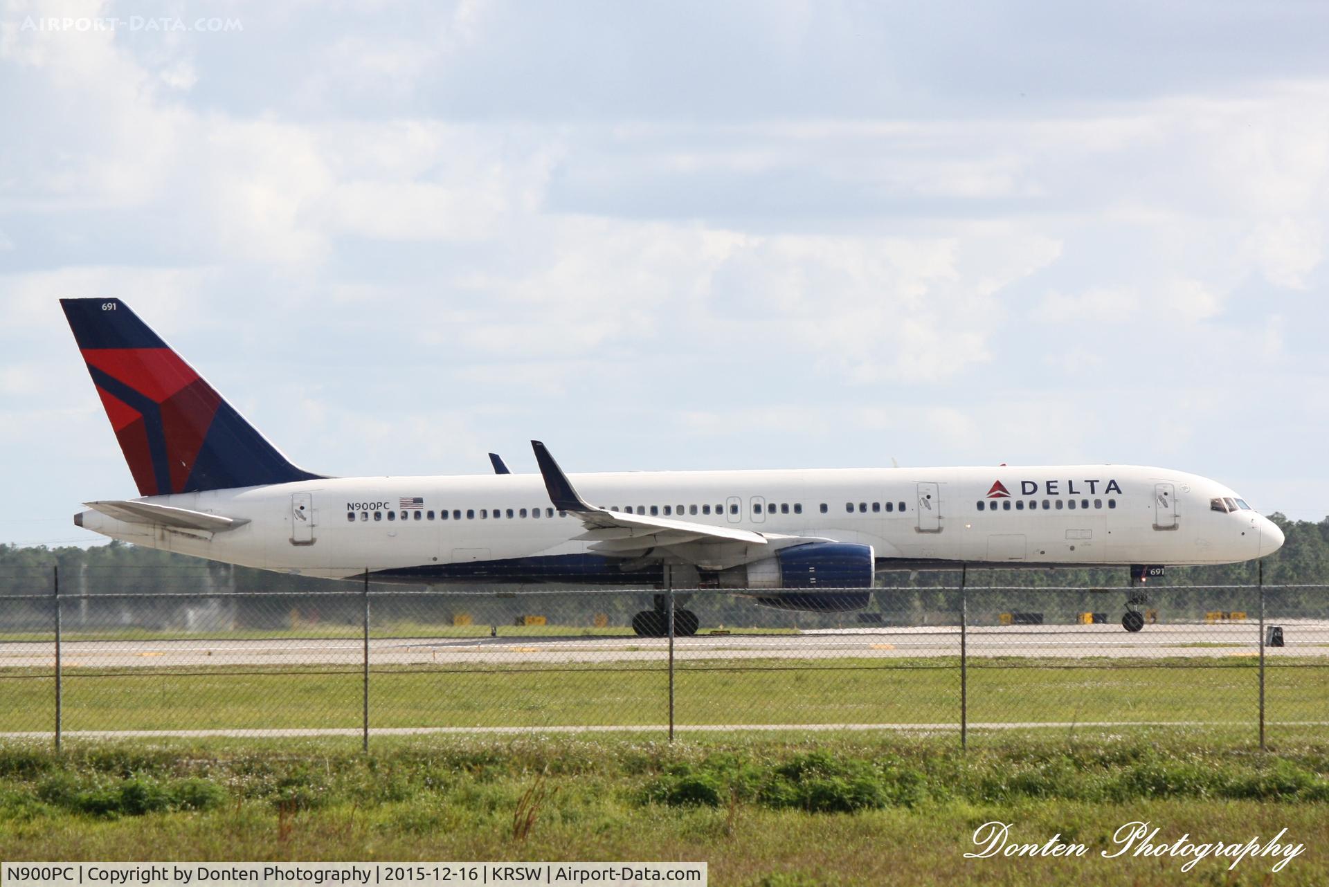 N900PC, 1997 Boeing 757-26D C/N 28446, Delta Flight 1516 (N900PC) departs Southwest Florida International Airport enroute to Detroit Metro-Wayne County Airport