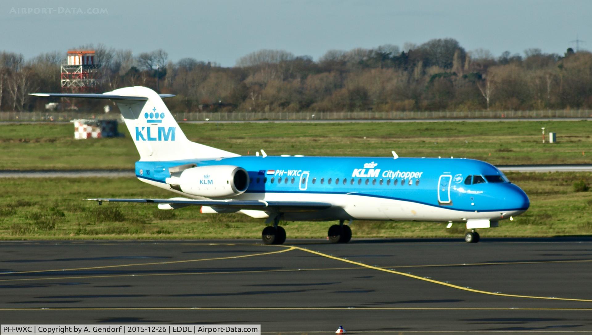 PH-WXC, 1996 Fokker 70 (F-28-0070) C/N 11574, KLM Cityhopper, is here at Düsseldorf Int'l(EDDL)