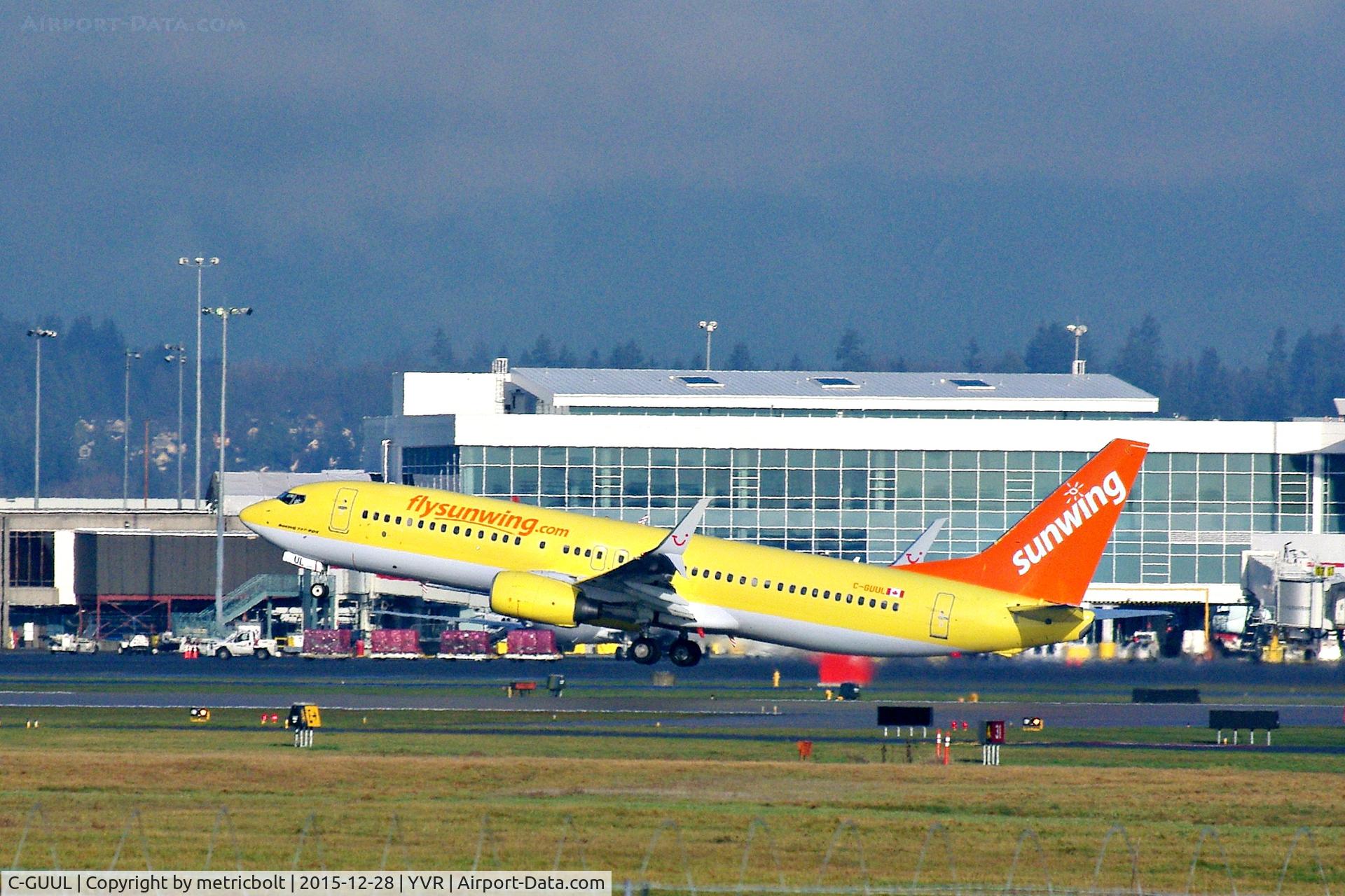C-GUUL, 2011 Boeing 737-8K5 C/N 38820, TUI lease. SWG575 to YYJ