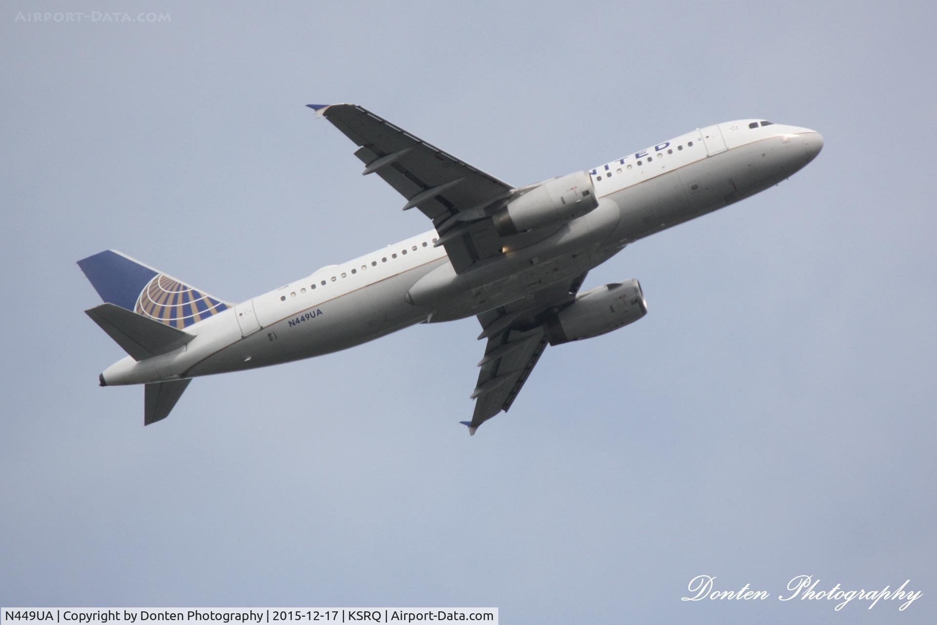 N449UA, 1998 Airbus A320-232 C/N 851, United Flight 1898 (N449UA) departs Sarasota-Bradenton International Airport enroute to Newark-Liberty International Airport