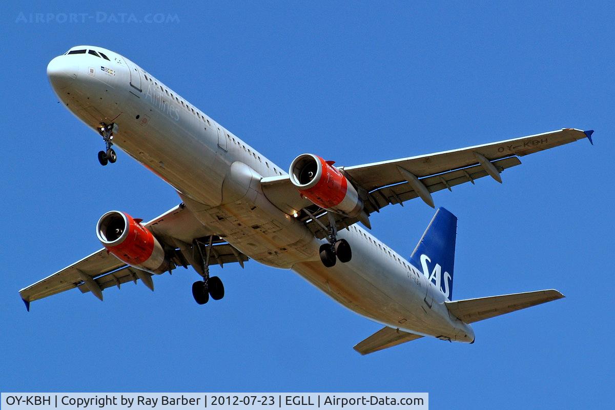OY-KBH, 2002 Airbus A321-232 C/N 1675, OY-KBH   Airbus A321-231 [1675] (SAS Scandinavian Airlines) Home~G 23/07/2012. On approach 27R.