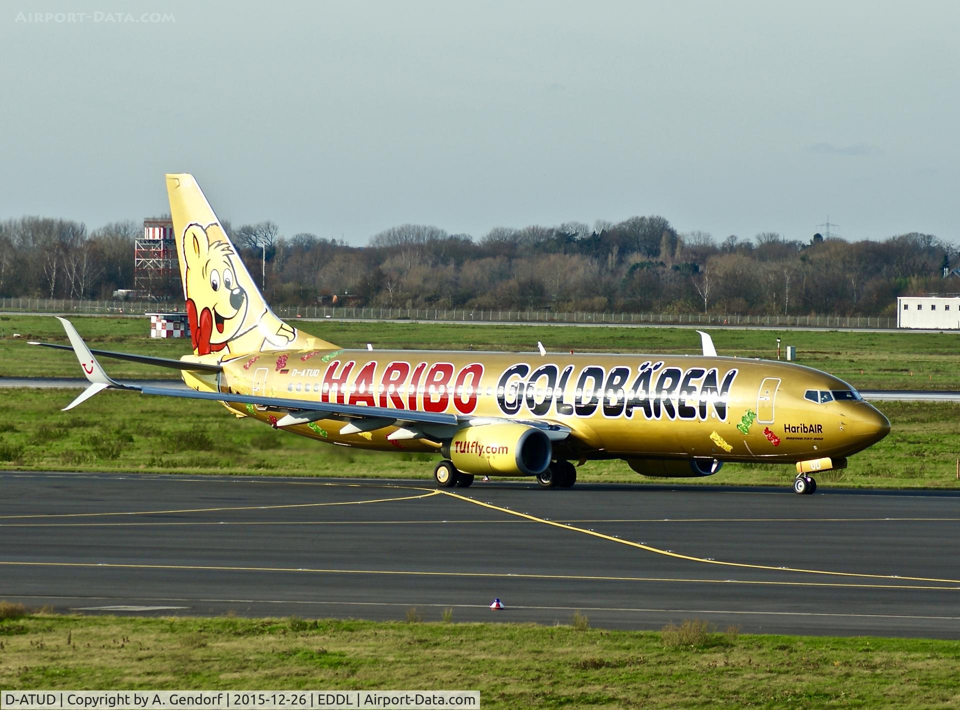 D-ATUD, 2006 Boeing 737-8K5 C/N 34685, TUIfly (Haribo Gold cs.), is here at Düsseldorf Int'l(EDDL)
