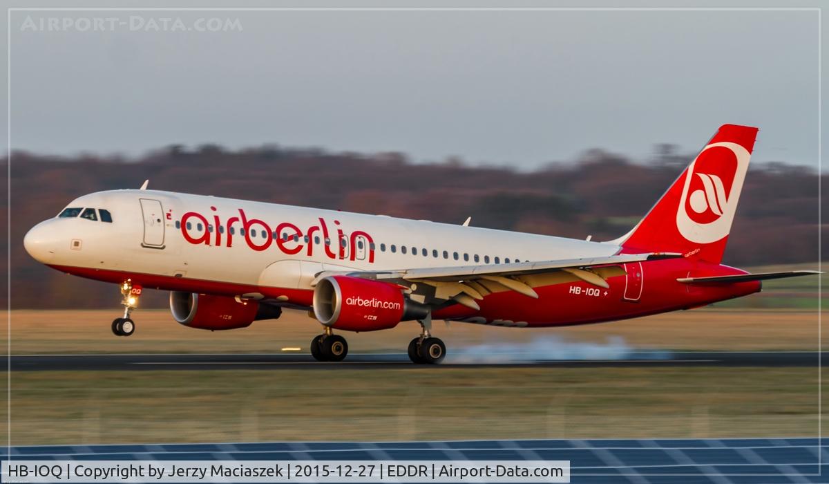 HB-IOQ, 2008 Airbus A320-214 C/N 3422, Airbus A320-214