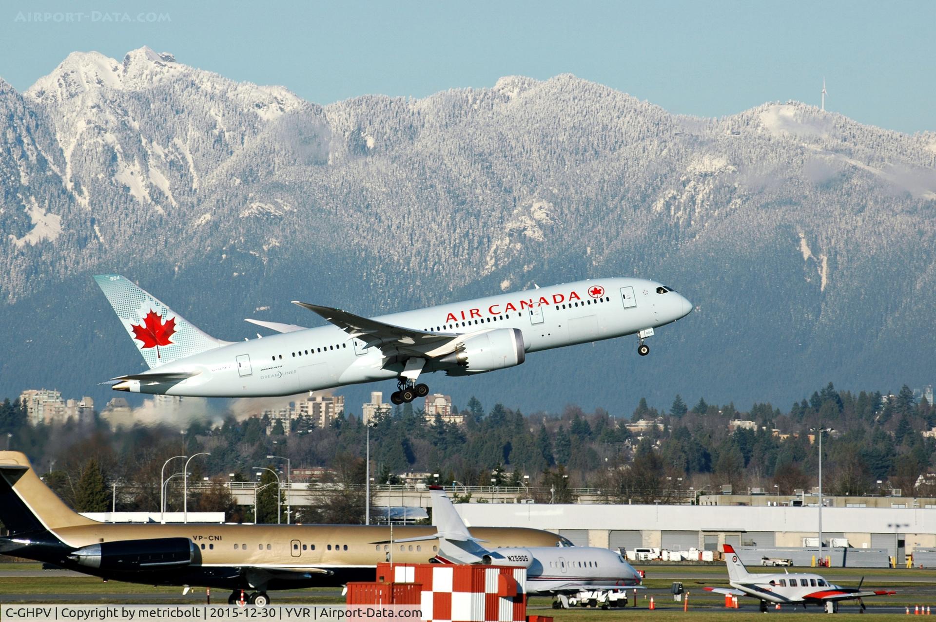C-GHPV, 2014 Boeing 787-8 Dreamliner C/N 35260, Take off from YVR,AC102 to YYZ