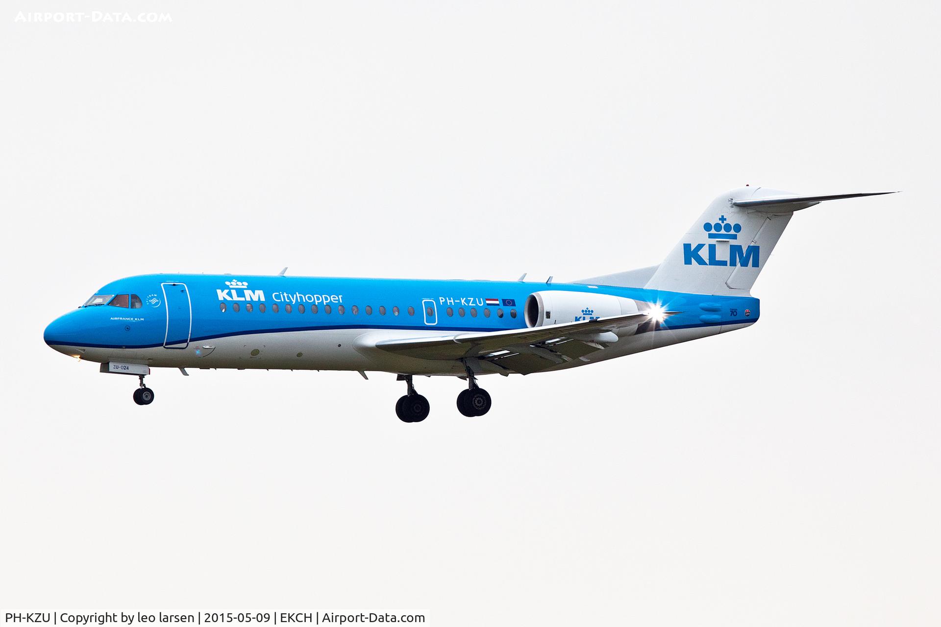 PH-KZU, 1995 Fokker 70 (F-28-0070) C/N 11543, Copenhagen 9.5.15