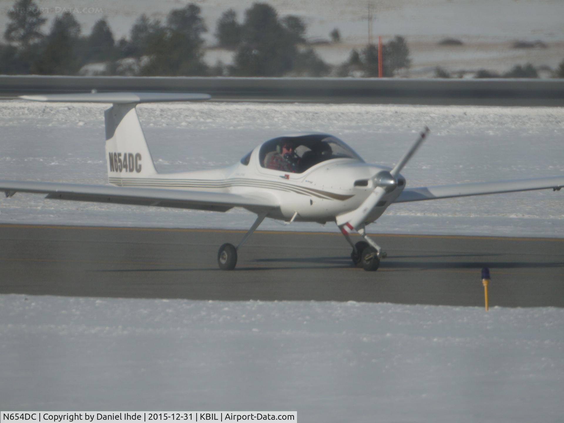 N654DC, 2005 Diamond DA-20C-1 Eclipse C/N C0337, Diamond