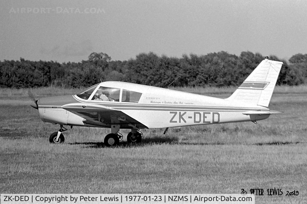ZK-DED, Piper PA-28-140 C/N 28-7125355, Wairarapa & Ruahine AC, Masterton