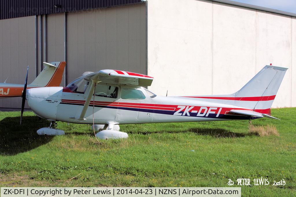 ZK-DFI, Cessna 172L C/N 17260172, Black Robin Airlines Ltd., Wellington
