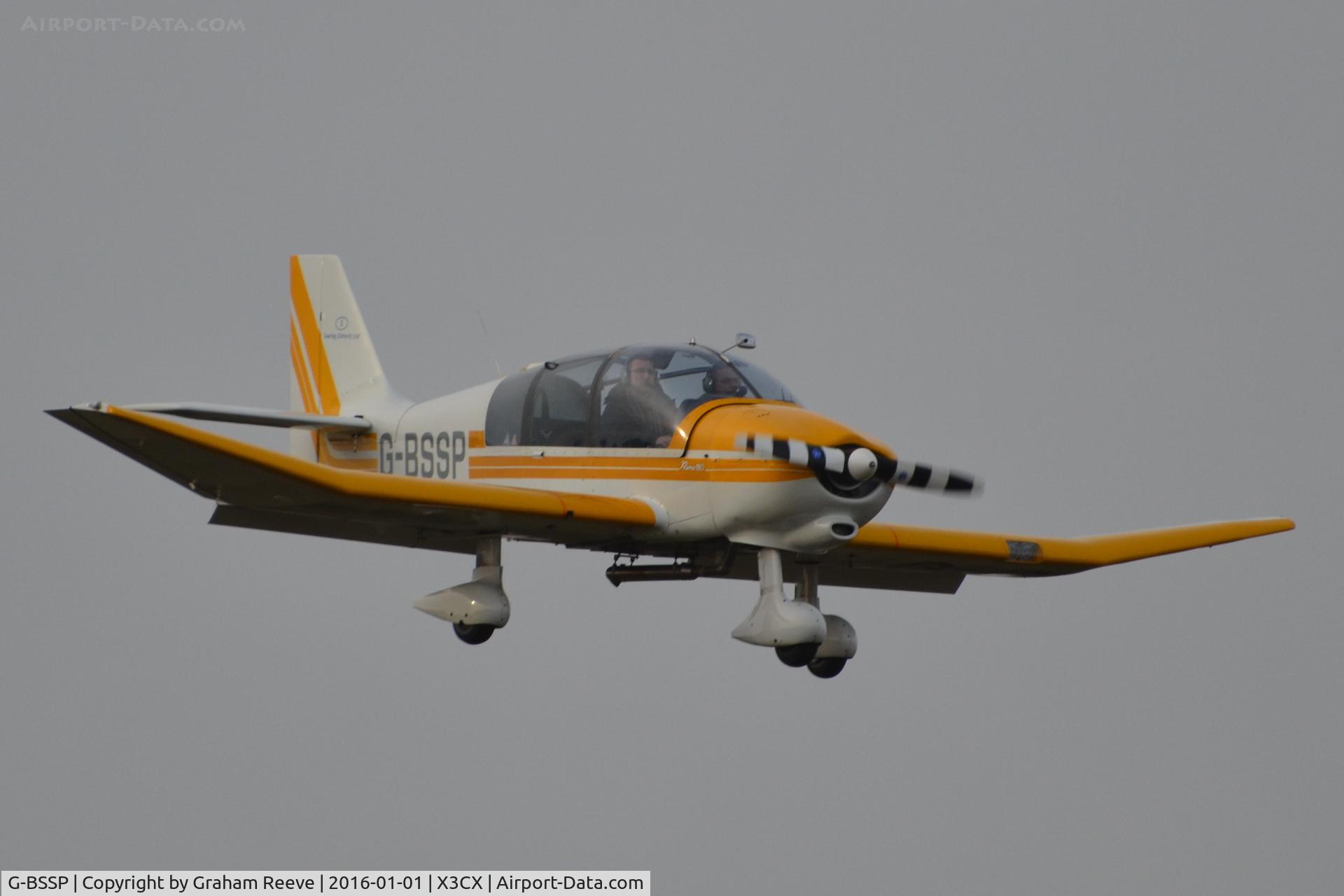 G-BSSP, 1990 Robin DR-400-180R Remorqueur Regent C/N 2015, Landing at Northrepps.