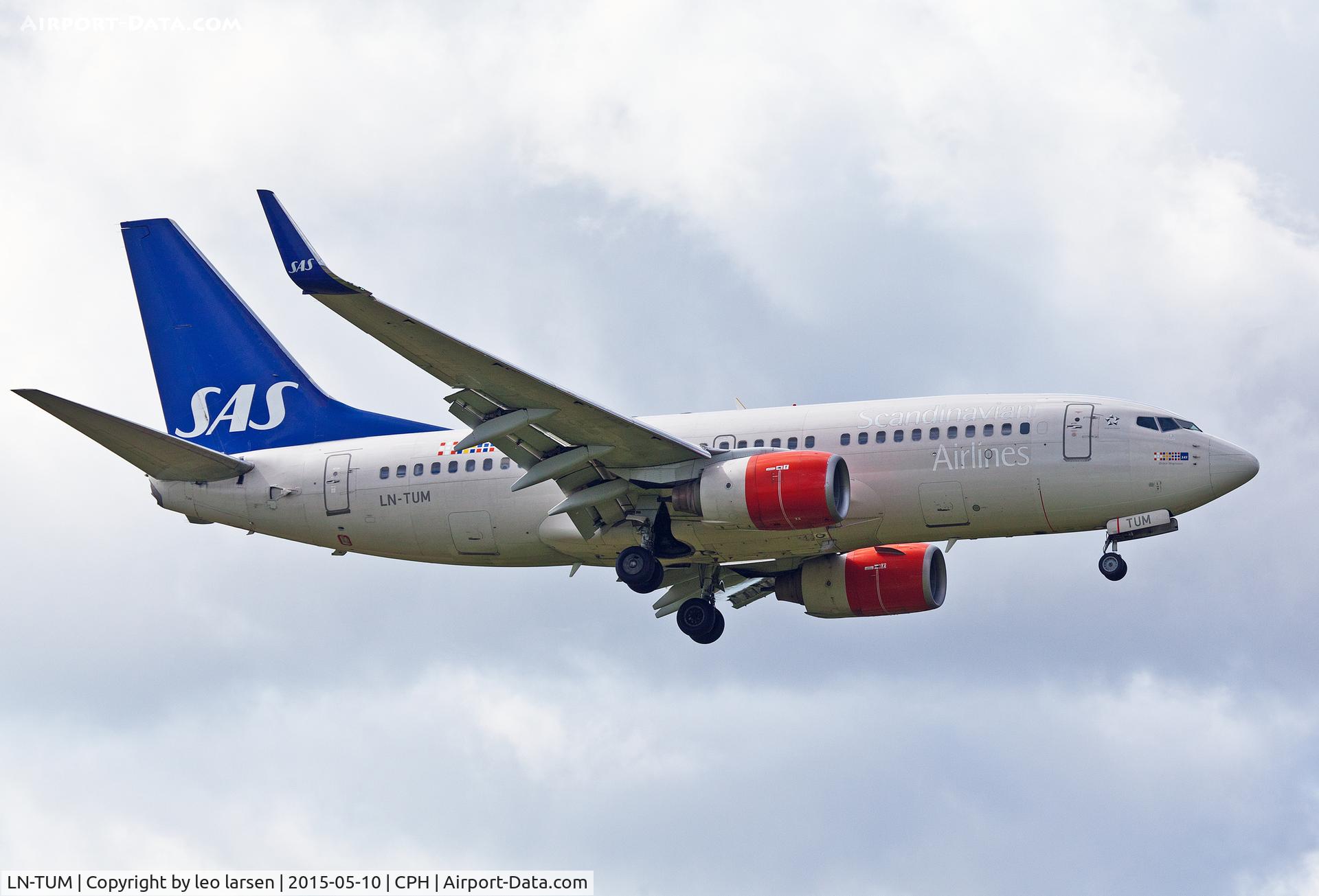 LN-TUM, 2002 Boeing 737-705 C/N 29098, Copenhagen 10.5.15