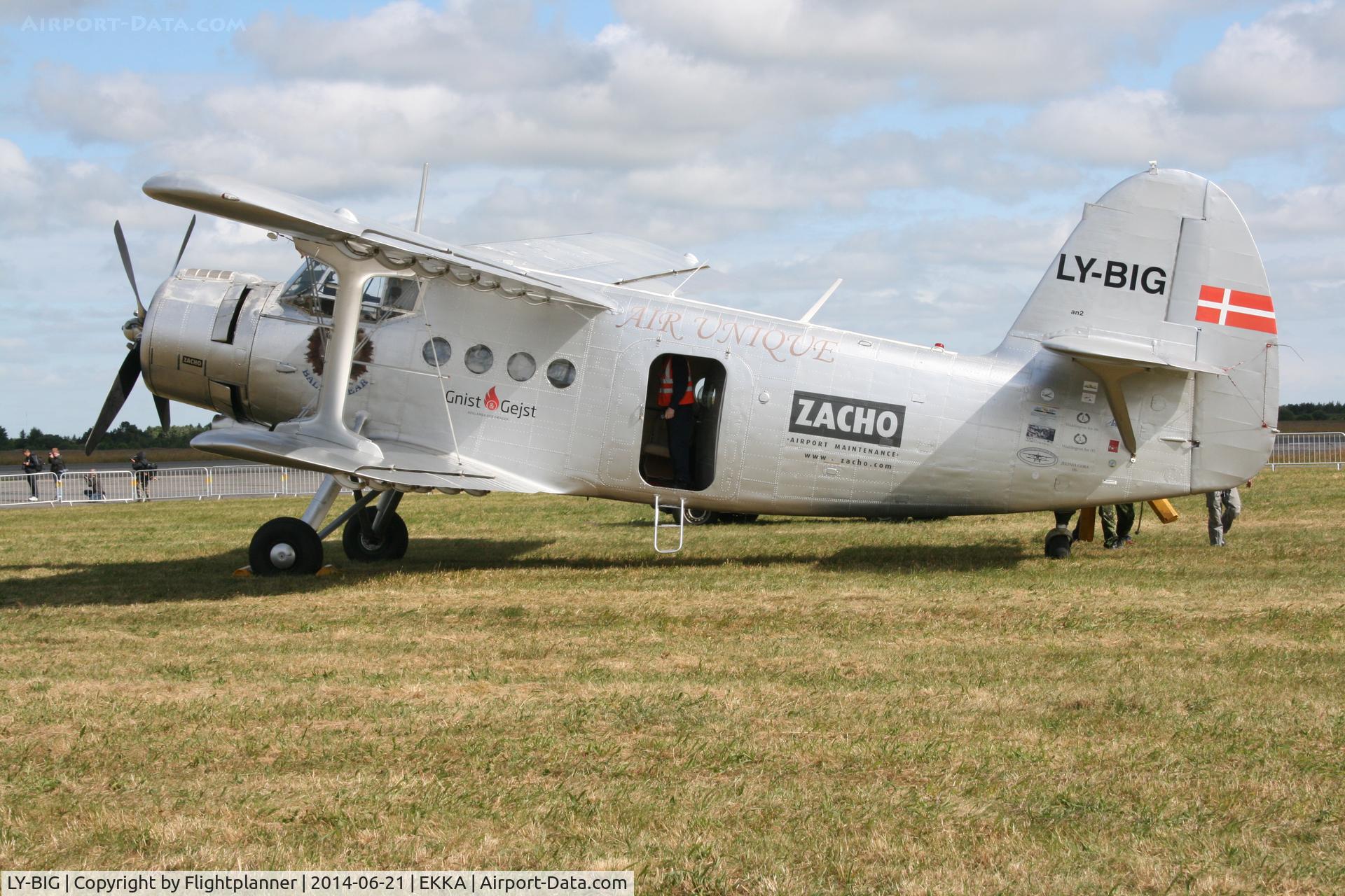 LY-BIG, 1989 Antonov An-2T C/N IG236-23, Antonov AN-2T