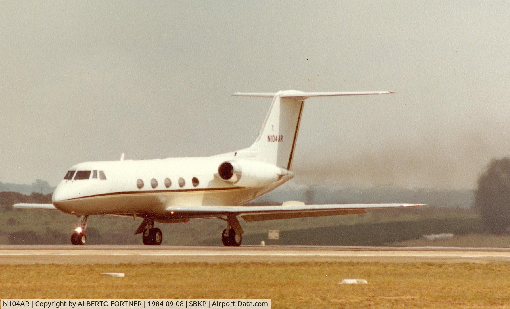 N104AR, 2011 Gulfstream Aerospace GIV-X (G450) C/N 4223, GULFSTREAM II - AMCA RESOURCES
