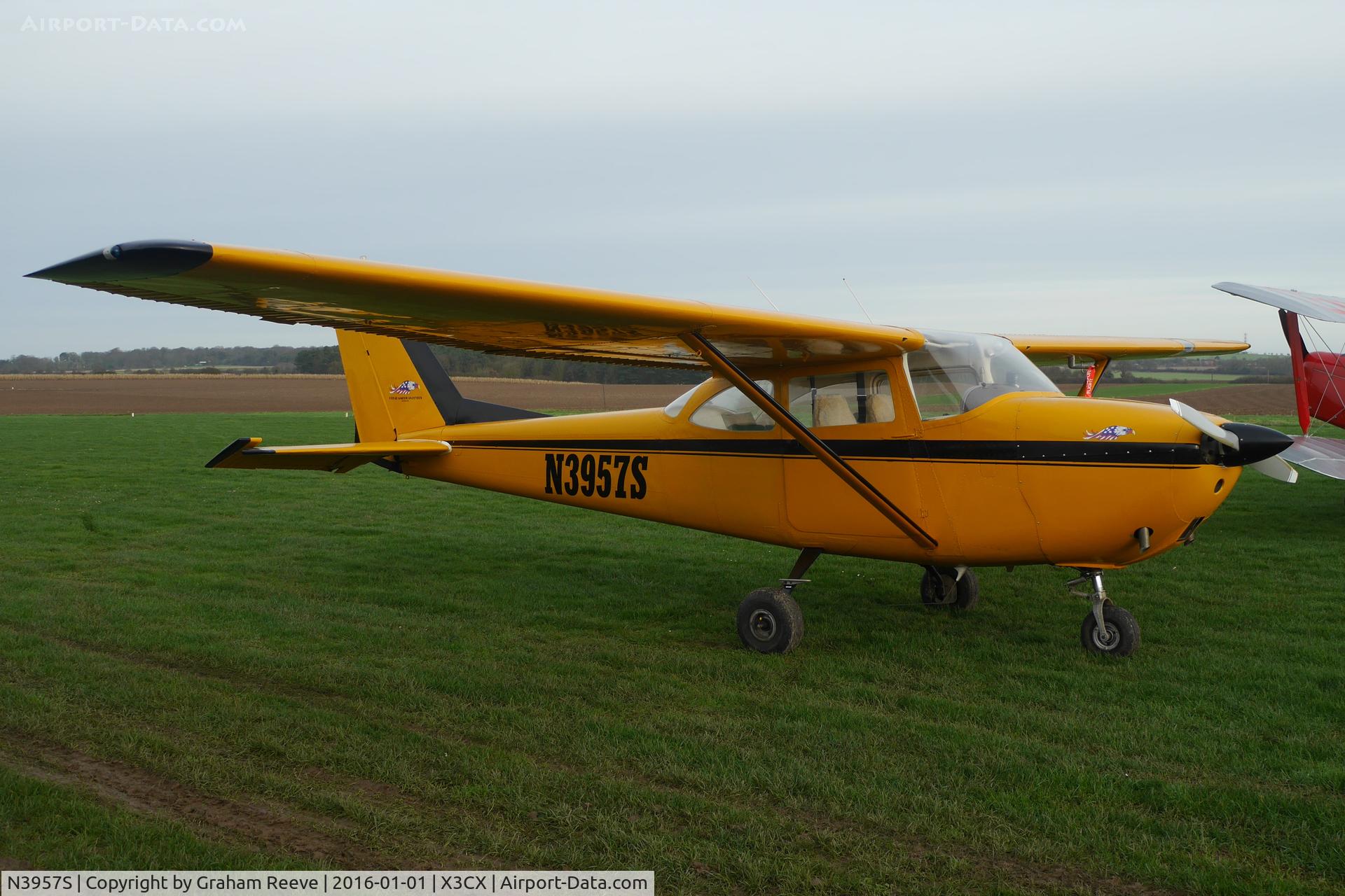 N3957S, 1964 Cessna 172E C/N 17251157, Parked at Northrepps.