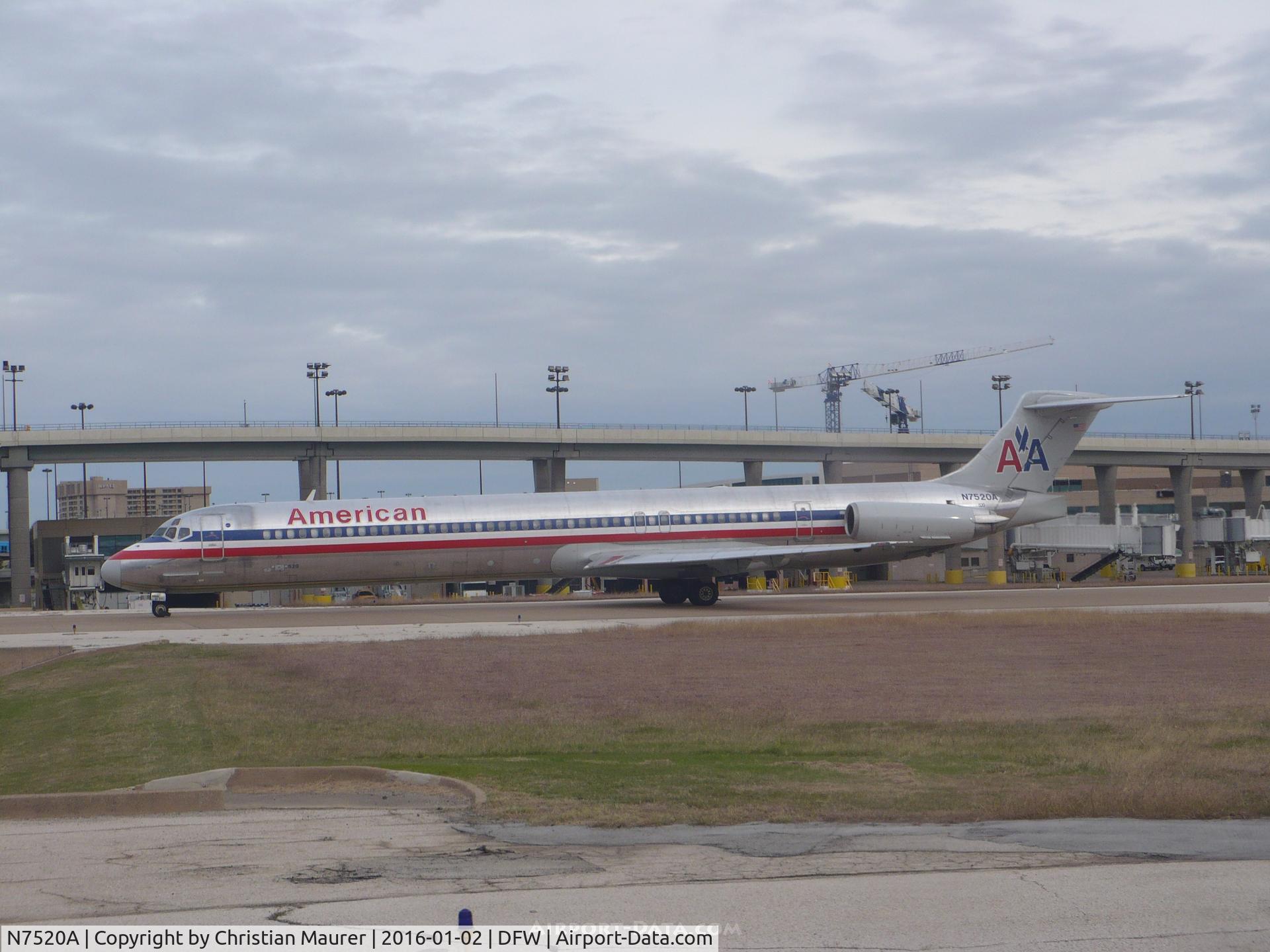 N7520A, 1990 McDonnell Douglas MD-82 (DC-9-82) C/N 49897, DC-9-82 #520